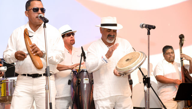 Plena Es performance at HistoryMiami